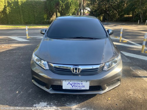 Honda CIVIC LXS 1.8 2013/2014